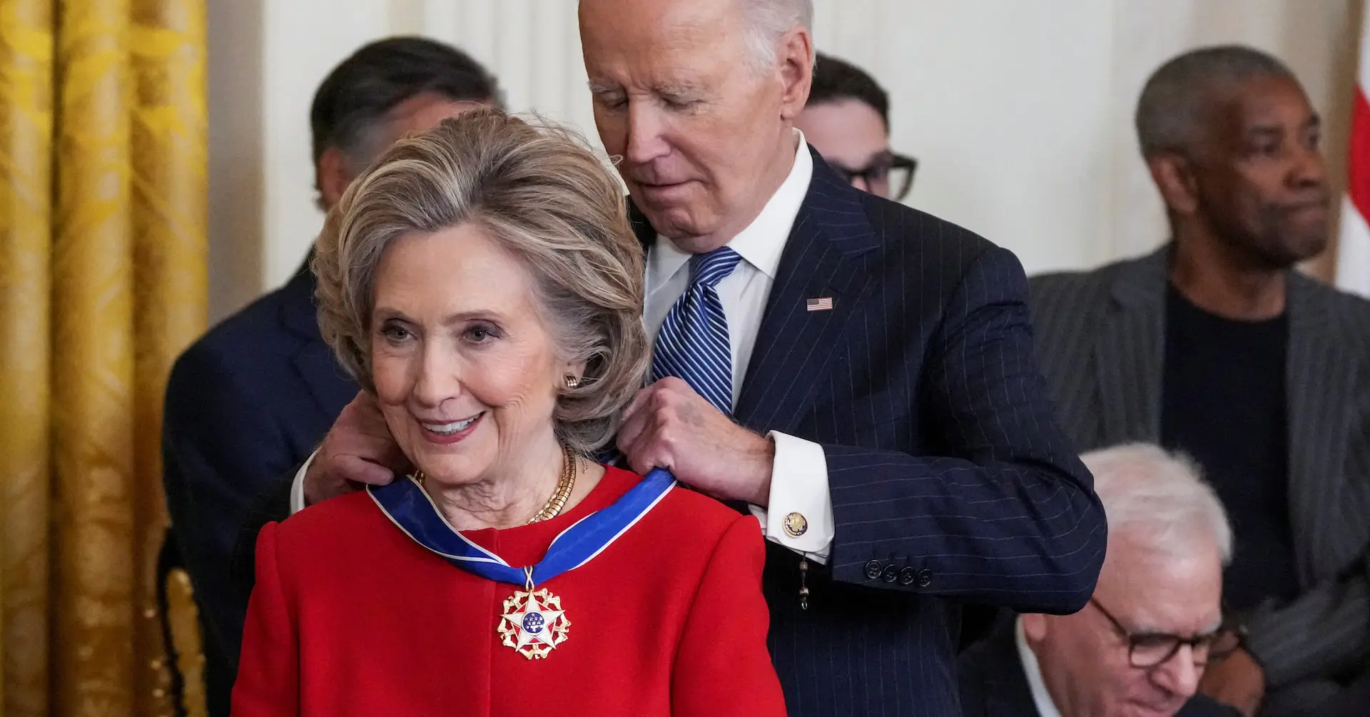 Biden Awards Presidential Medal of Freedom to Clinton, Fox, and Washington