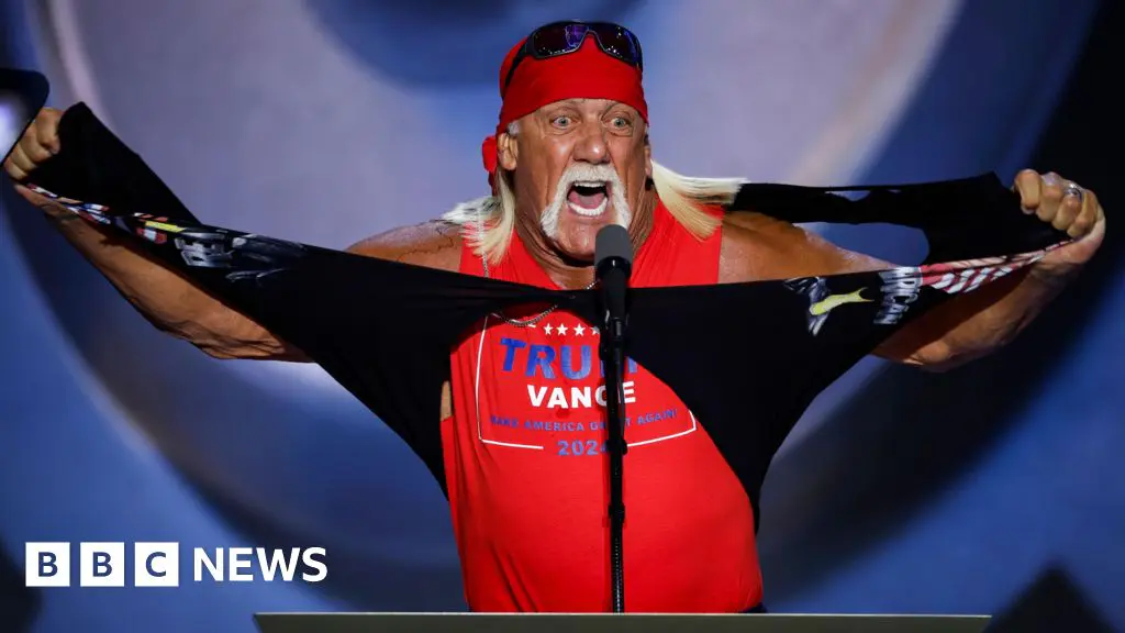 Hulk Hogan's Tumultuous Return: Boos, Controversy, and Fan Reaction