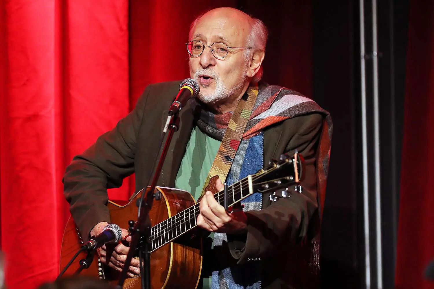 Peter Yarrow of Peter, Paul and Mary Dies at 86